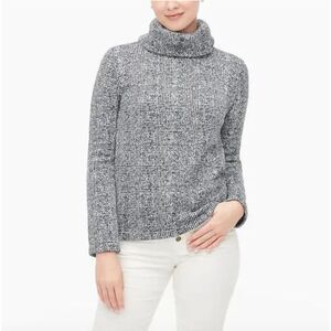 J. Crew Glen Plaid Funnel Neck Thick Fleece Pullover Black Gray‎ Size Small
